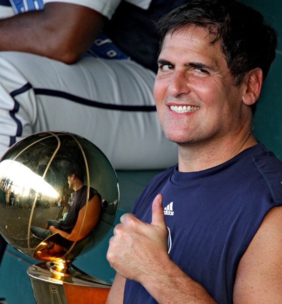 dallas mavericks owner mark cuban selling majority stake to adelson family