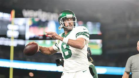 aaron rodgers practice window opened,ny jets star qb returns to practice